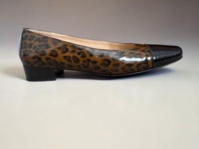 Salvatore Ferragamo Boutique Leopard Print Patent Leather Cap Toe Flats Size 8.5