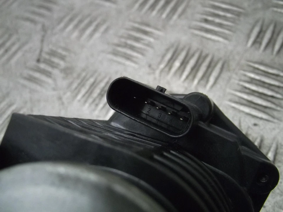 Actuador Turbo Cargador Peugeot 3008 842232-0039 MK2 1.2 Gasolina 2016-2024N Foto 4 de 4