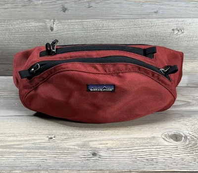 VTG Patagonia Hip Belt Bag Red Hiking Waist Fanny Pack Style 48455 90/00s Padded - Image 1 of 4