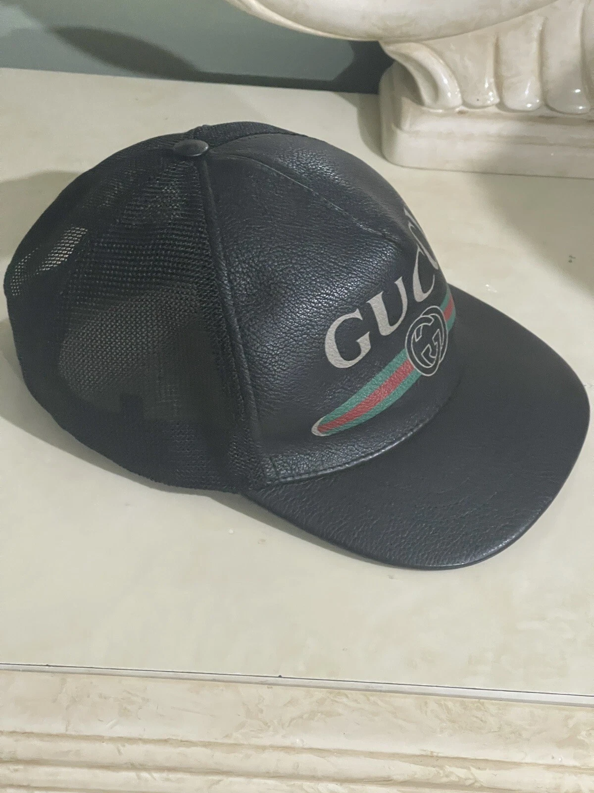 Cappellino Gucci logo con pelle taglia L