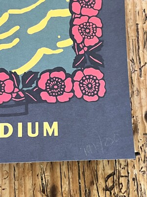 Guns N Roses - Rare Tour Lithograph / Poster - Brisbane #1