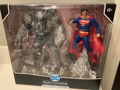 DC Multiverse McFarlane Batman DEVASTATOR Vs SUPERMAN Figure Set IN HAND Diorama