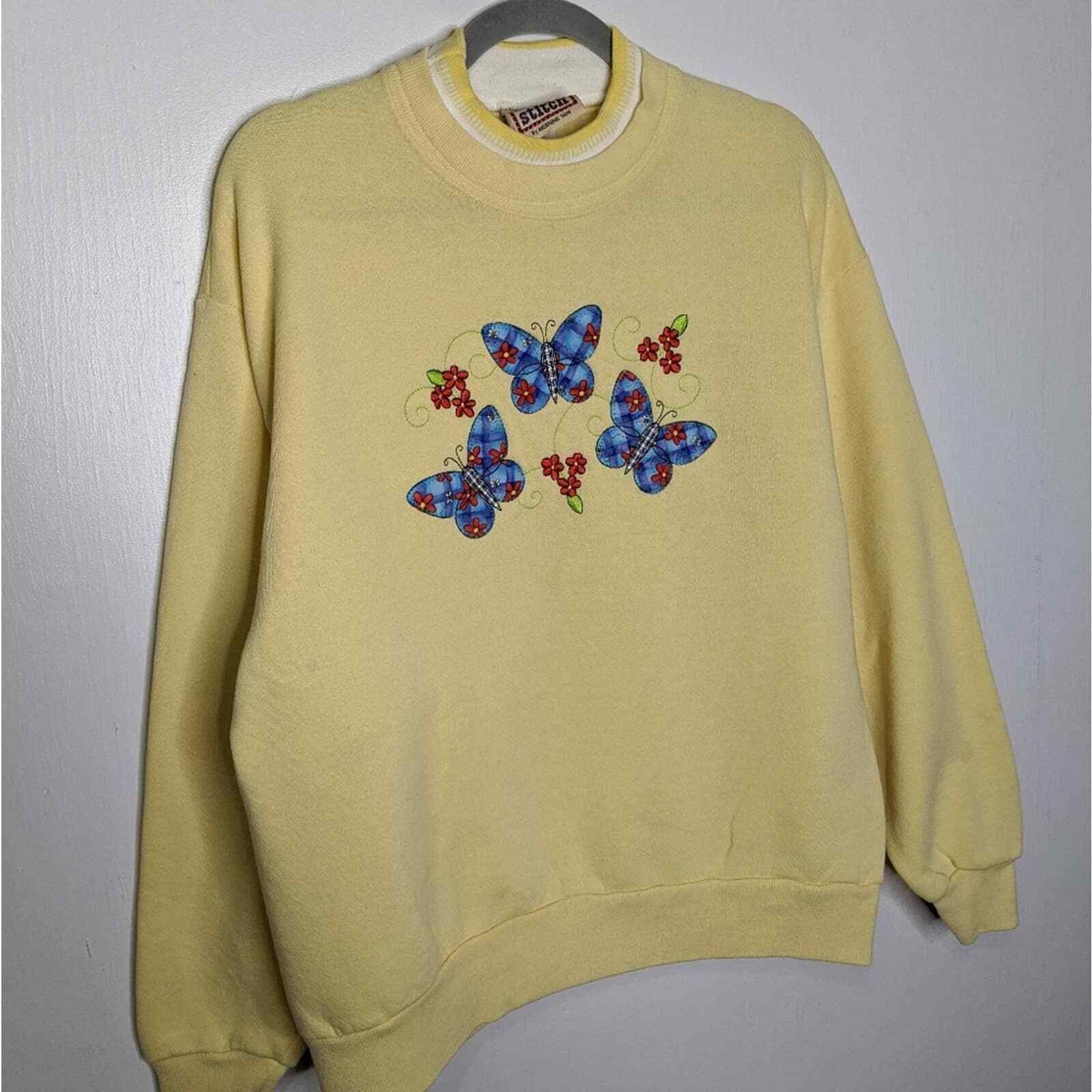 Vintage Grandma Cottagecore Quilt Quilted Butterfly C… Gem