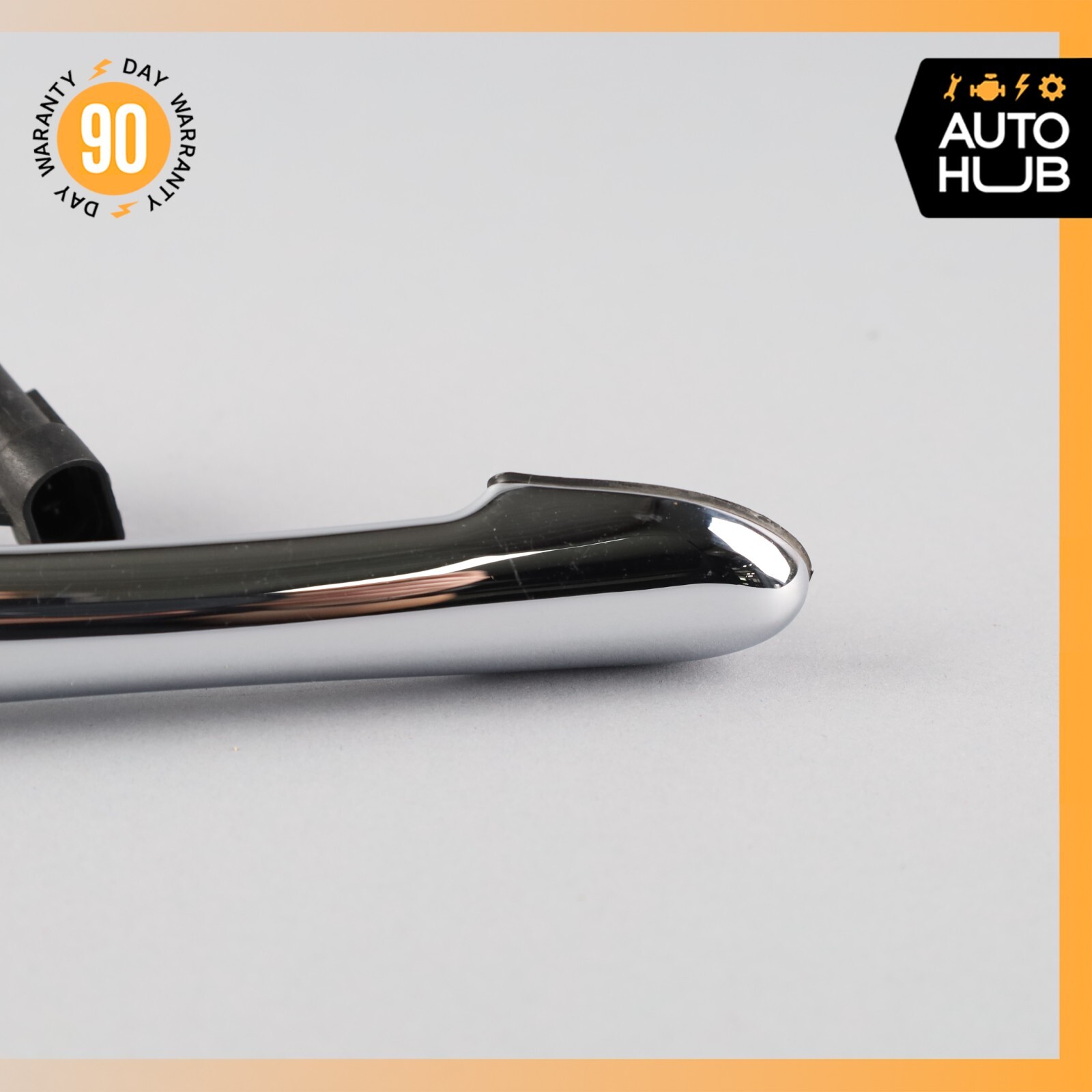 Maserati Quattroporte M139 Rear or Front Right Side Exterior Door Handle OEM 75k