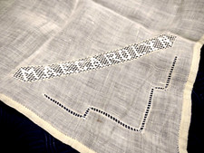 Yellow Cutwork Handkerchief Hanky Estate VTG Mae Carolyn 10.5" Sq