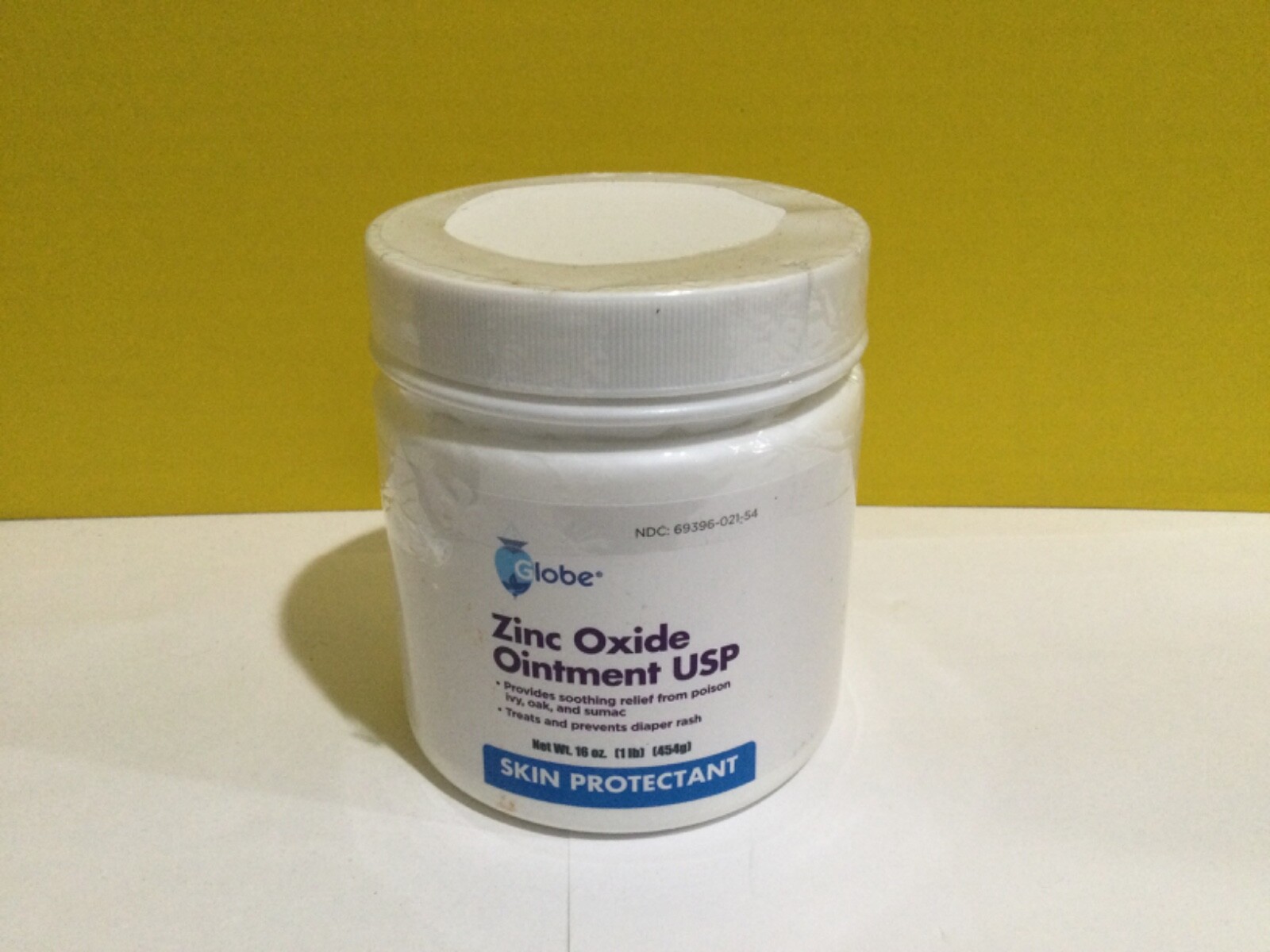 Globe Zinc Oxide Ointment Usb Provides Soothing Relief From Poison Ivy