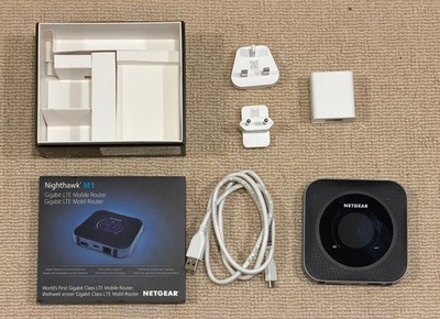 NETGEAR Nighthawk M1 Mobile Router MR1100 - Schwarz (OVP, Neuwertig gebraucht)
