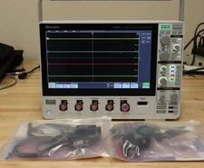 Tektronix MDO34 Mixed Domain Oscilloscope 100MHz 4-Ch, 1GHz Spectrum Analyzer
