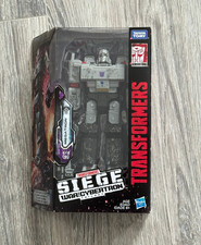 Transformers Hasbro Siege War for Cybertron Voyager Megatron WFC-S12 Brand New