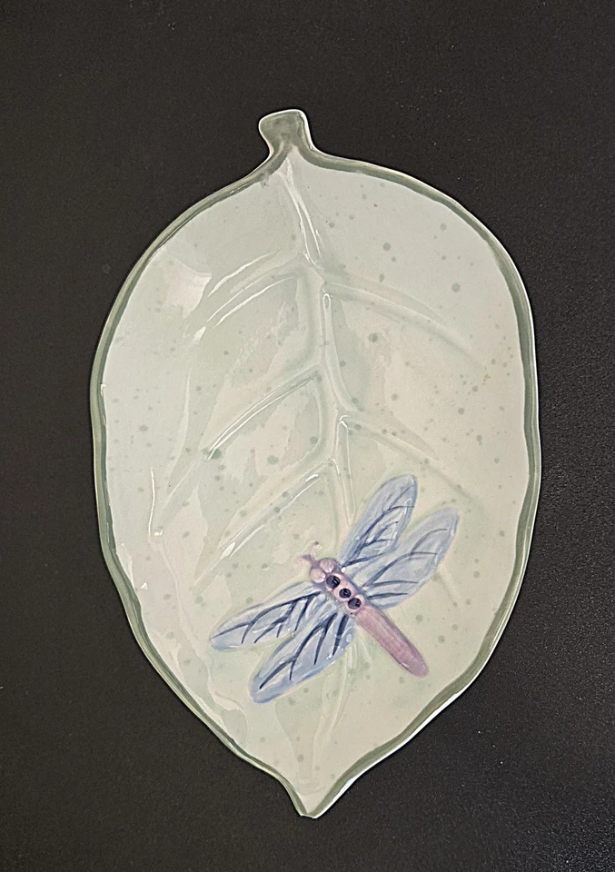 Favorite Things Dragonfly & Floral Garden Collage Bathroom Set - Image 2 of 4