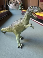 Safari LTD Carnegie Tyrannosaurus Rex Figure 1988 T-Rex Dinosaur Toy Jurassic