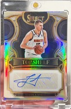 2022-23 Select Nikola Jokic Top Shelf Silver Prizm Auto Card #TSS-NKJ MVP