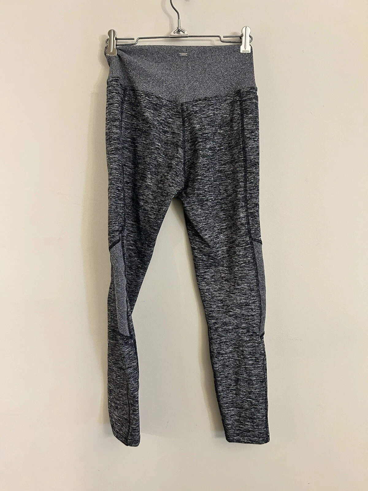 victoria-secret-vs cozy stretch workout leggings