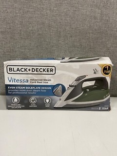 Black Decker Vitessa Advanced Steam Cord Reel Iron Green