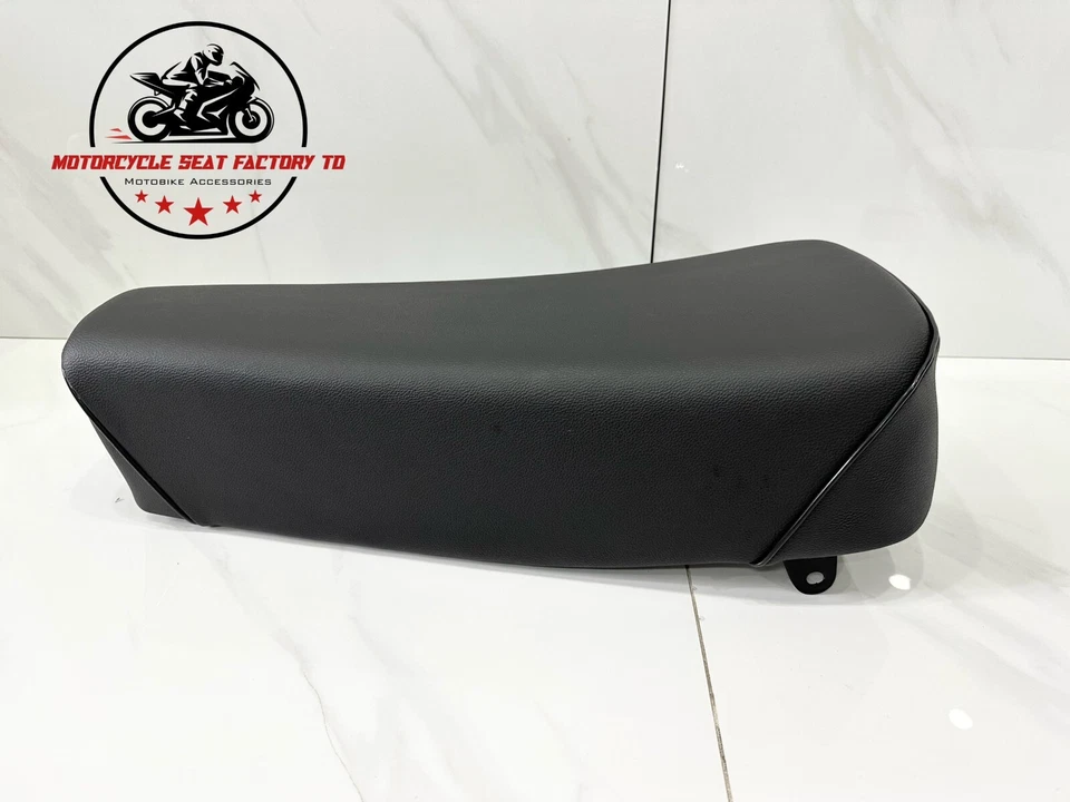 1973-1974 Honda CR250 CR250M Seat Complete Seat Metal Base Saddle CR250 Elsinore - Image 3 of 4
