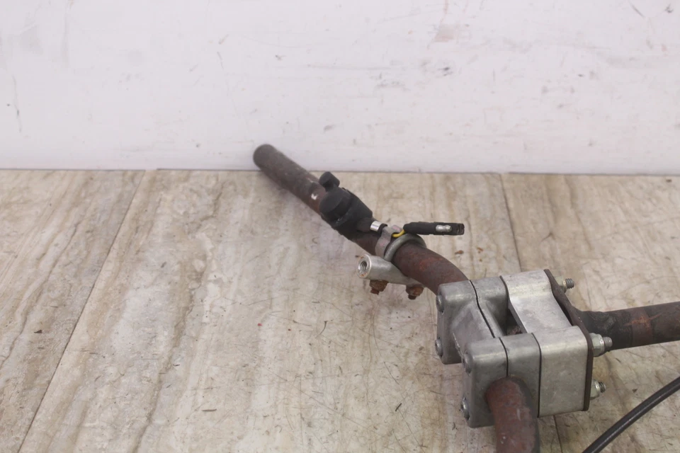 Polaris XCR 440 1998 poste de dirección con manillar y acelerador Foto 3 de 4