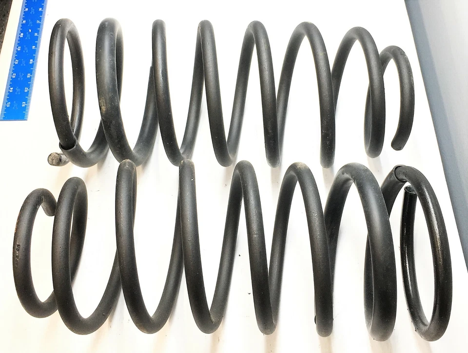 Juego de muelles helicoidales de suspensión McQuay-Norris par negro FCS858V NOS Foto 2 de 3