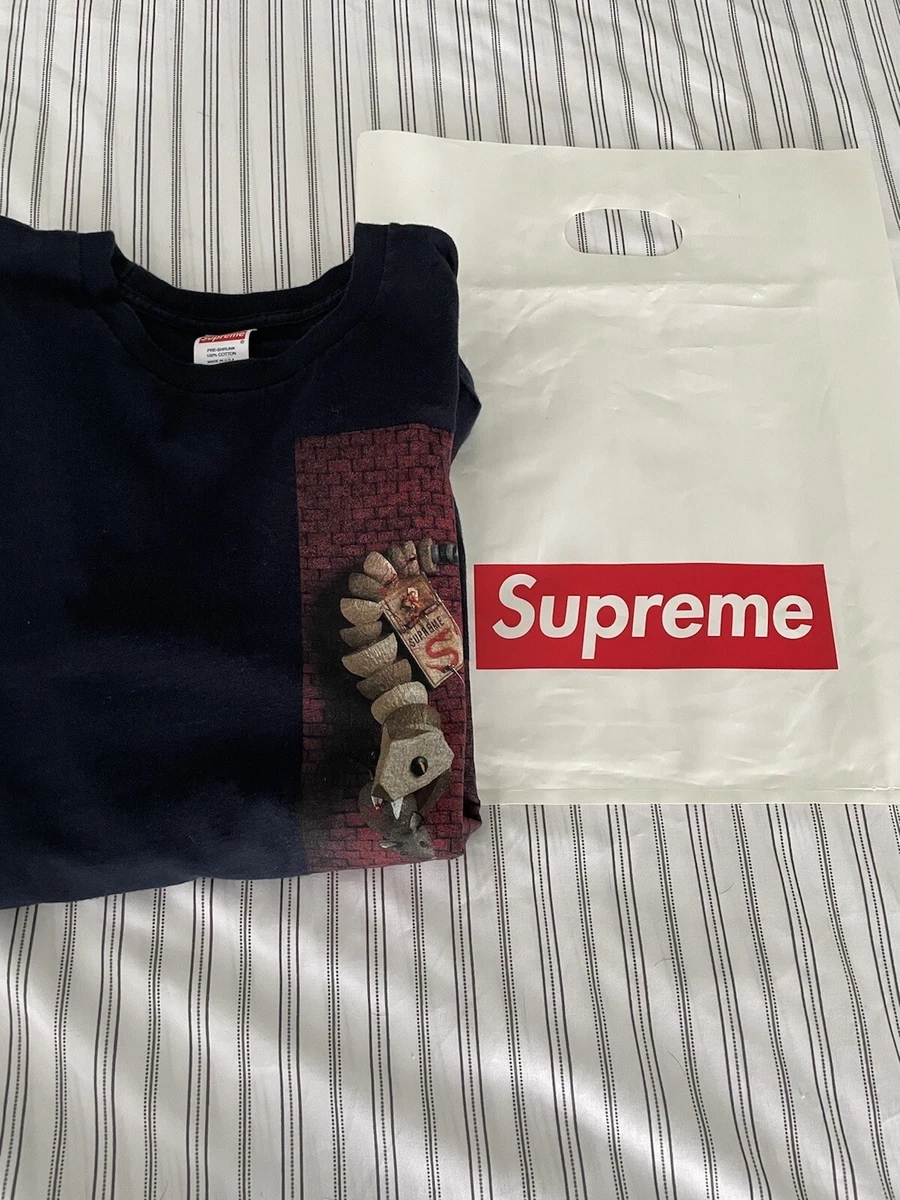 Supreme mike hill store snake trap