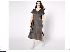 New Barefoot Dreams LuxeChic Caftan in dark grey size M
