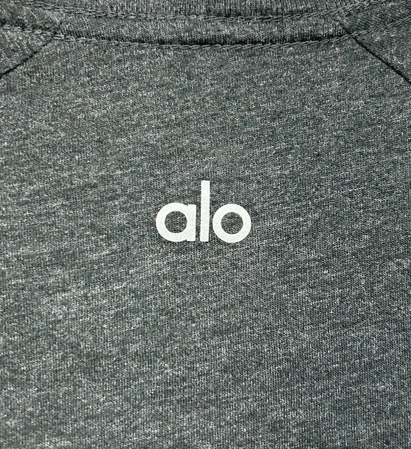 alo-yoga long sleeve triumph athletic crew neck shirt