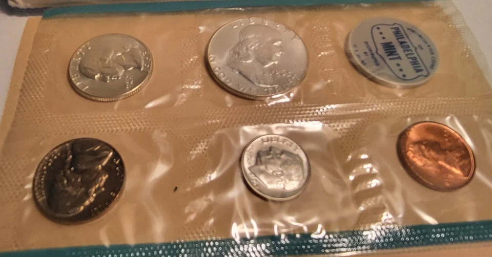 1963 Uncirculated Silver Mint Set! 10 Coin Set! Both P And D Mint Sets! - Image 2 of 3