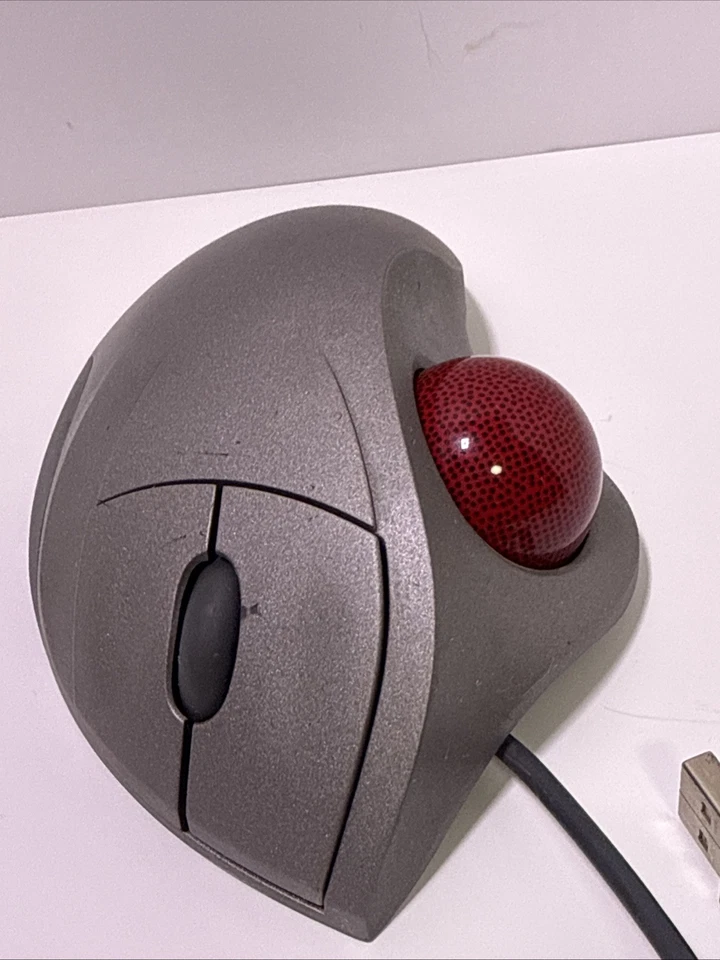 Logitech Trackman Wheel Mouse Optical T-BB18 WORKING 804360-1000/Read - Image 2 of 4