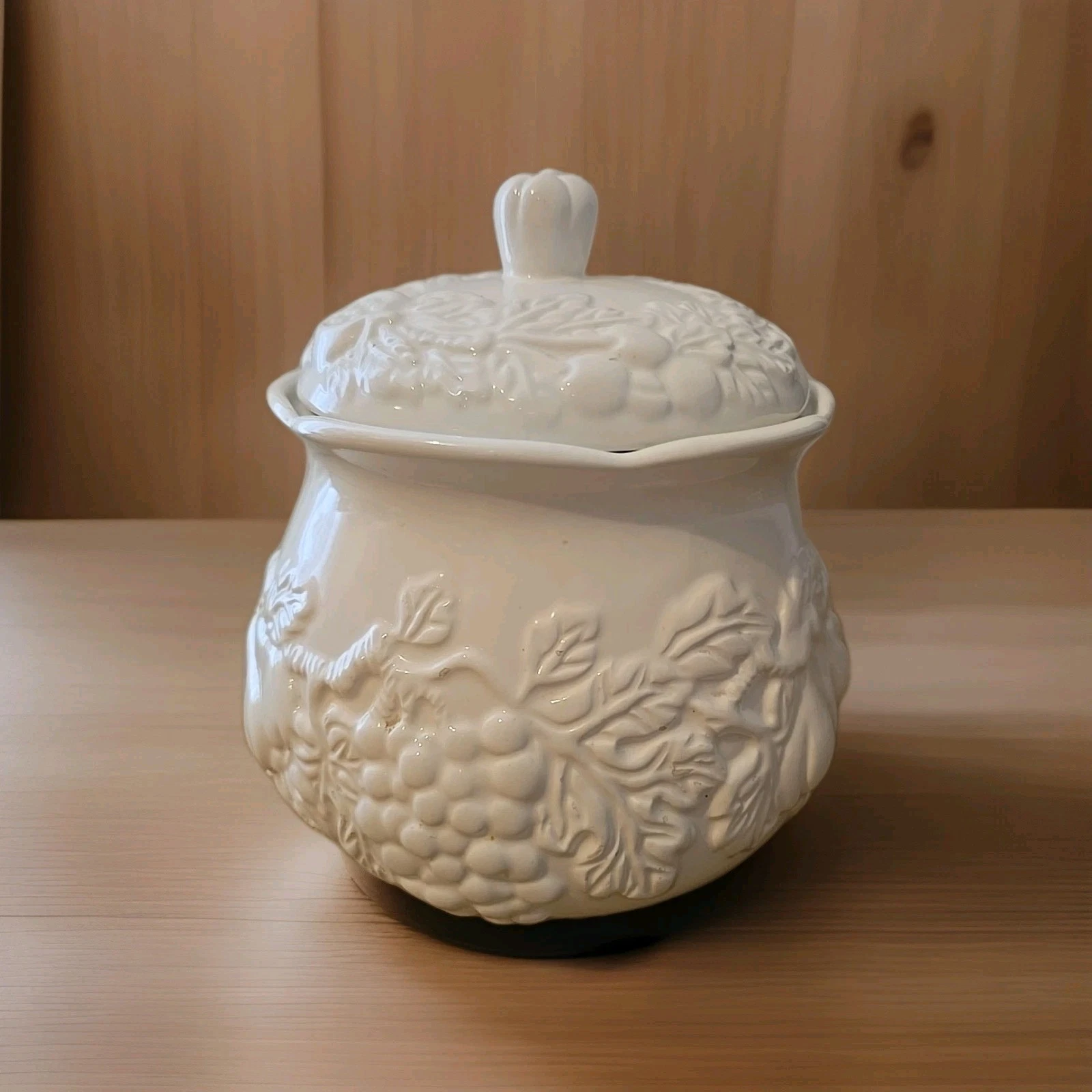 Royal Norfolk Pottery Storage Jar Biscuit Jar 8" English White 3D Friut Design