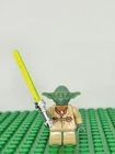 Lego Star Wars Yoda Minifigure w/ Lightsaber
