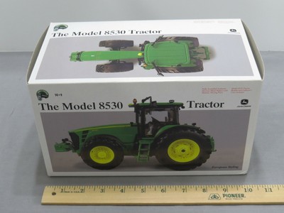 john deere scale models