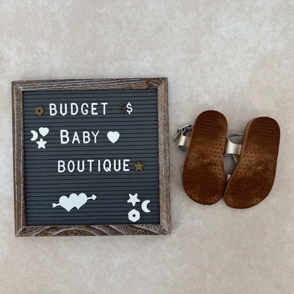 FRESHLY PICKED 金色 Malibu 凉鞋 7 码 学步儿童 — 第 3/3 张图片