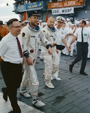 JIM LOVELL & BUZZ ALDRIN GEMINI 12 ASTRONAUTS ON USS WASP - 8X10 PHOTO (AA-485)