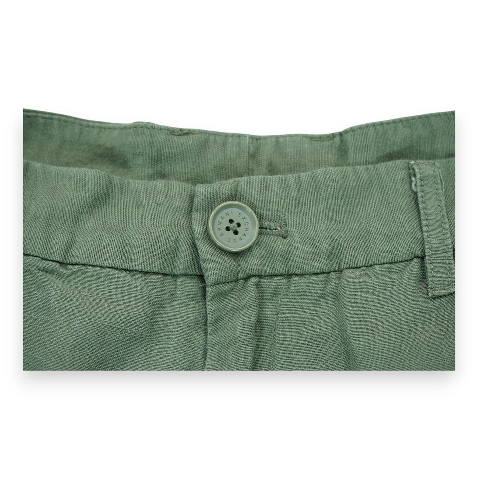 Pantalones utilitarios modernos para hombre A|X Armani Exchange, verdes, 32, precio de venta sugerido por el fabricante 130 USD tiro medio Foto 3 de 4