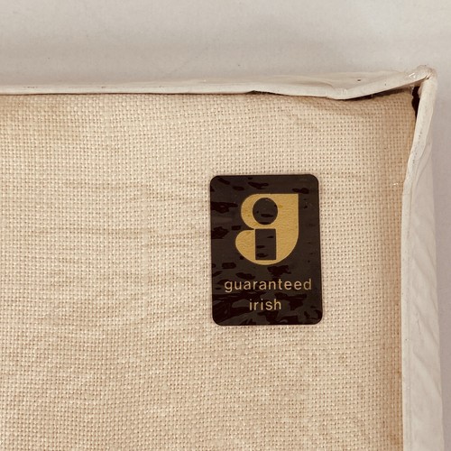 Vintage Irish Linen Embroidered Set Of 2 Chair Backs NIB Ireland 16 In X 24 In - Picture 8 of 9