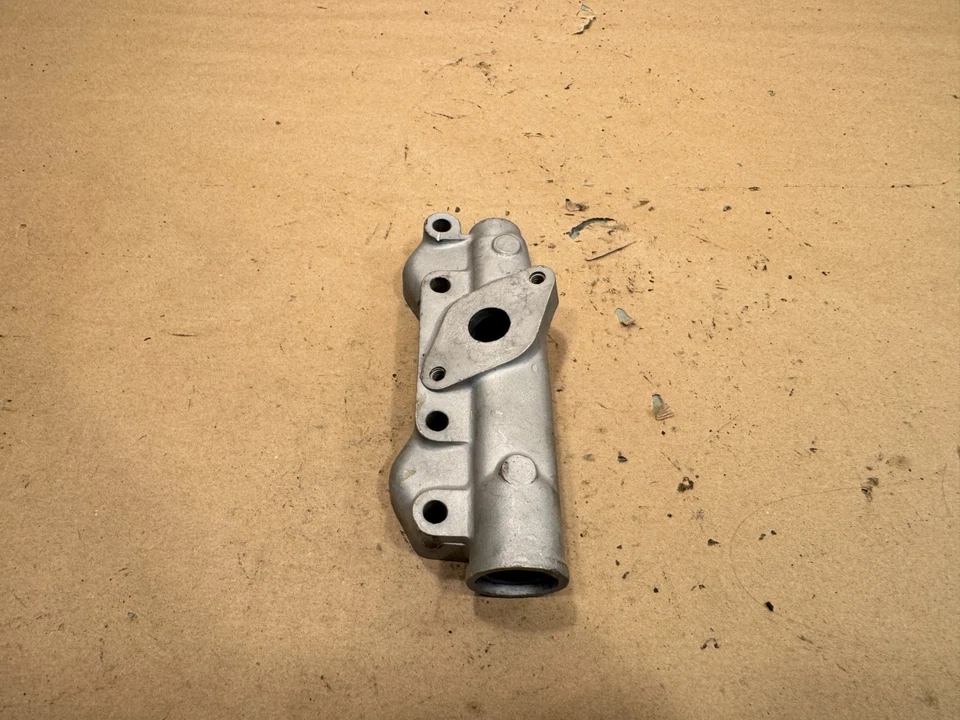 Jaguar XJS Leyland Water Rail Thermostat Water Rail OEM PN P42569D - Image 2 of 4