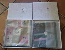 2 foulards officiels en soie des jeux olympiques de Paris 2024