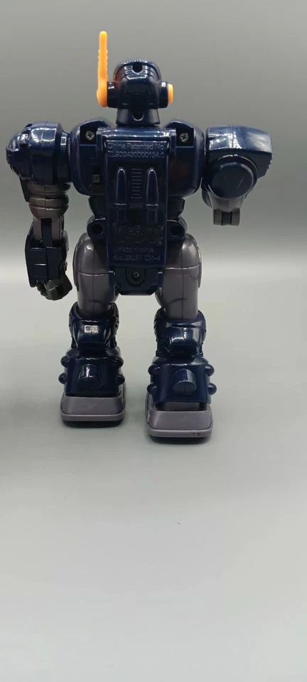 2 M.A.R.S. MOTORIZED ATTACK ROBO SQUAD CAPTAIN 7"IN ROBOT HAP P KID G - Image 4 of 4