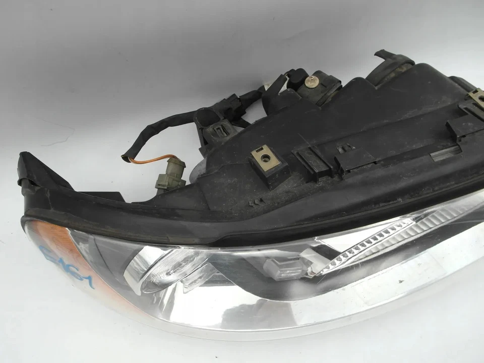 Frontscheinwerfer Volvo V70 I 30698848 Xenon Rechts Scheinwerfer Headlight - Bild 4 von 4
