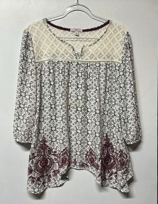 DB Established 1962 Women's XL Asymmetrical Hem 3/4 Sleeve Top with Lace