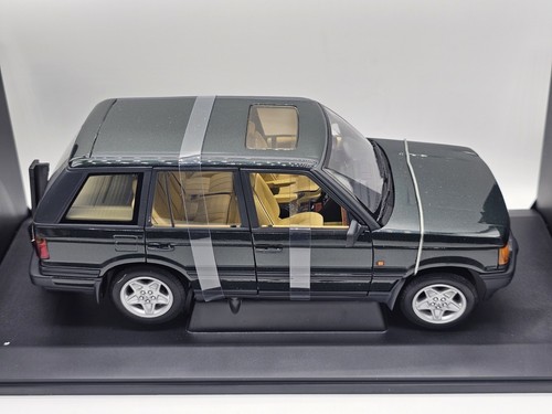 Range Rover 4.6 HSE Verde 1:18 AutoArt In Box - Foto 4 di 5