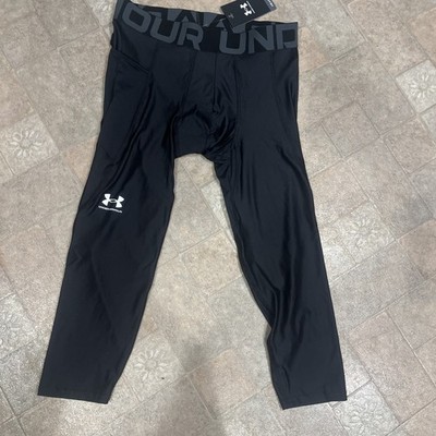Under Armour HeatGear 3/4 Compression Leggings Men's Large Black 1361588-001 NWT