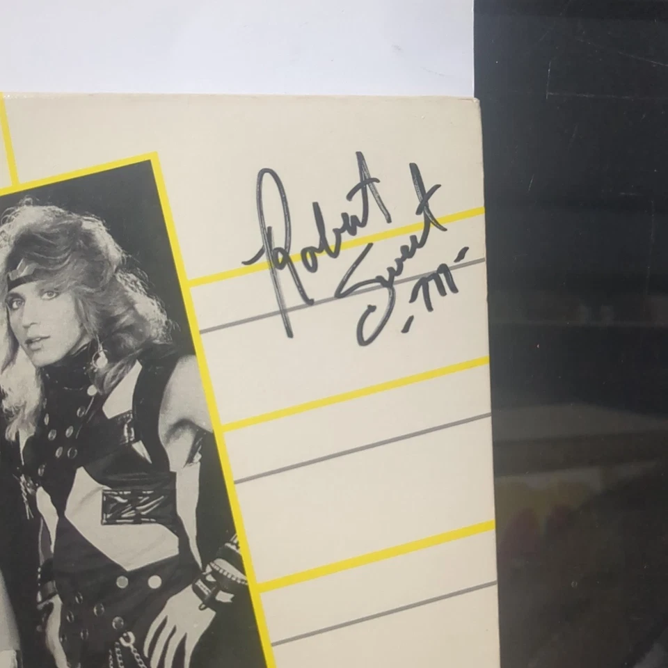 Stryper 12" Together As One On Enigma - Nm / Vg++ signed by the band see photos0 - Image 3 of 4