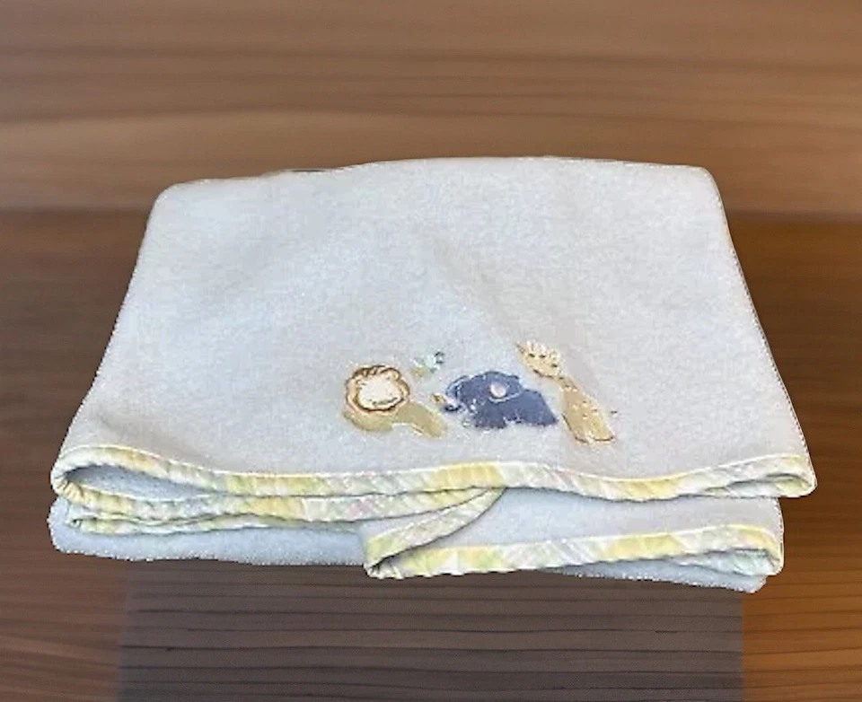 Manta Circo Bebé Vellón Elefante Jirafa León Azul Felpa Pastel Borde De Colección Foto 3 de 4