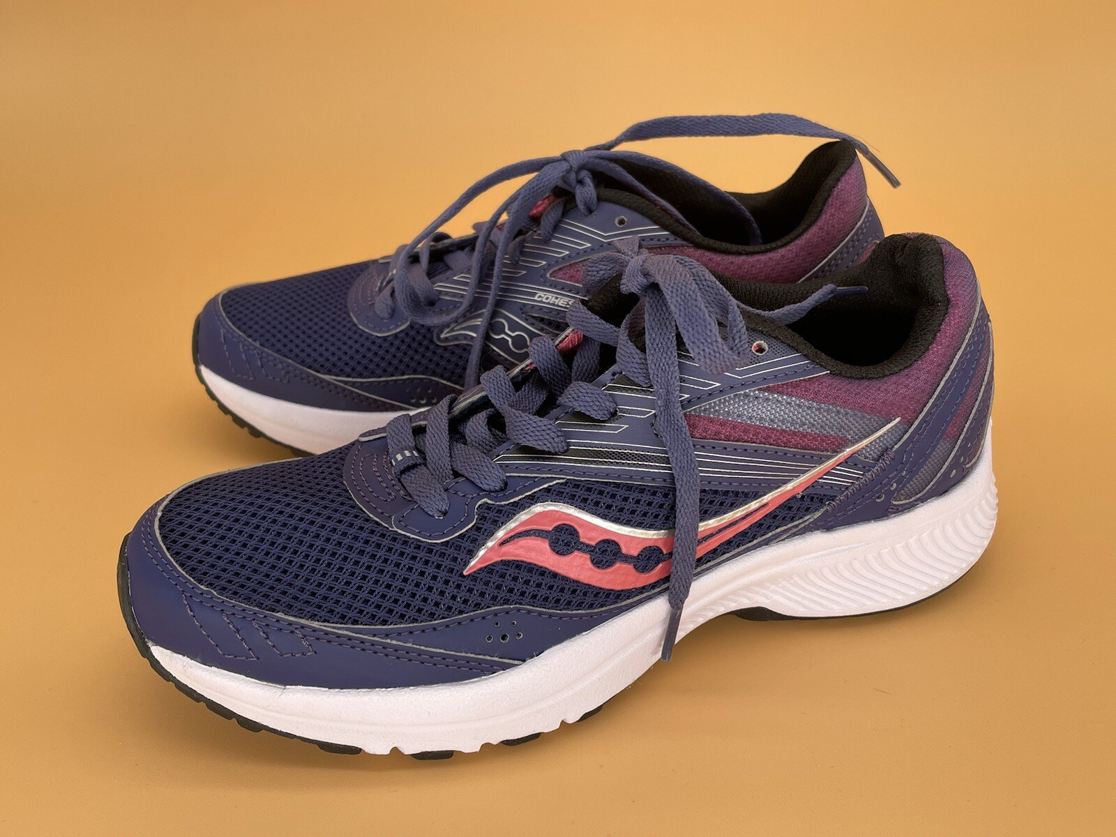 Sz 9.5 Medium Saucony Cohesion 15 Women Running Shoes  Cobalt / Punch S10701-18