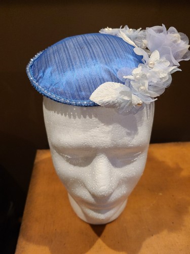 Vintage Women's Blue Fascinator Hat 