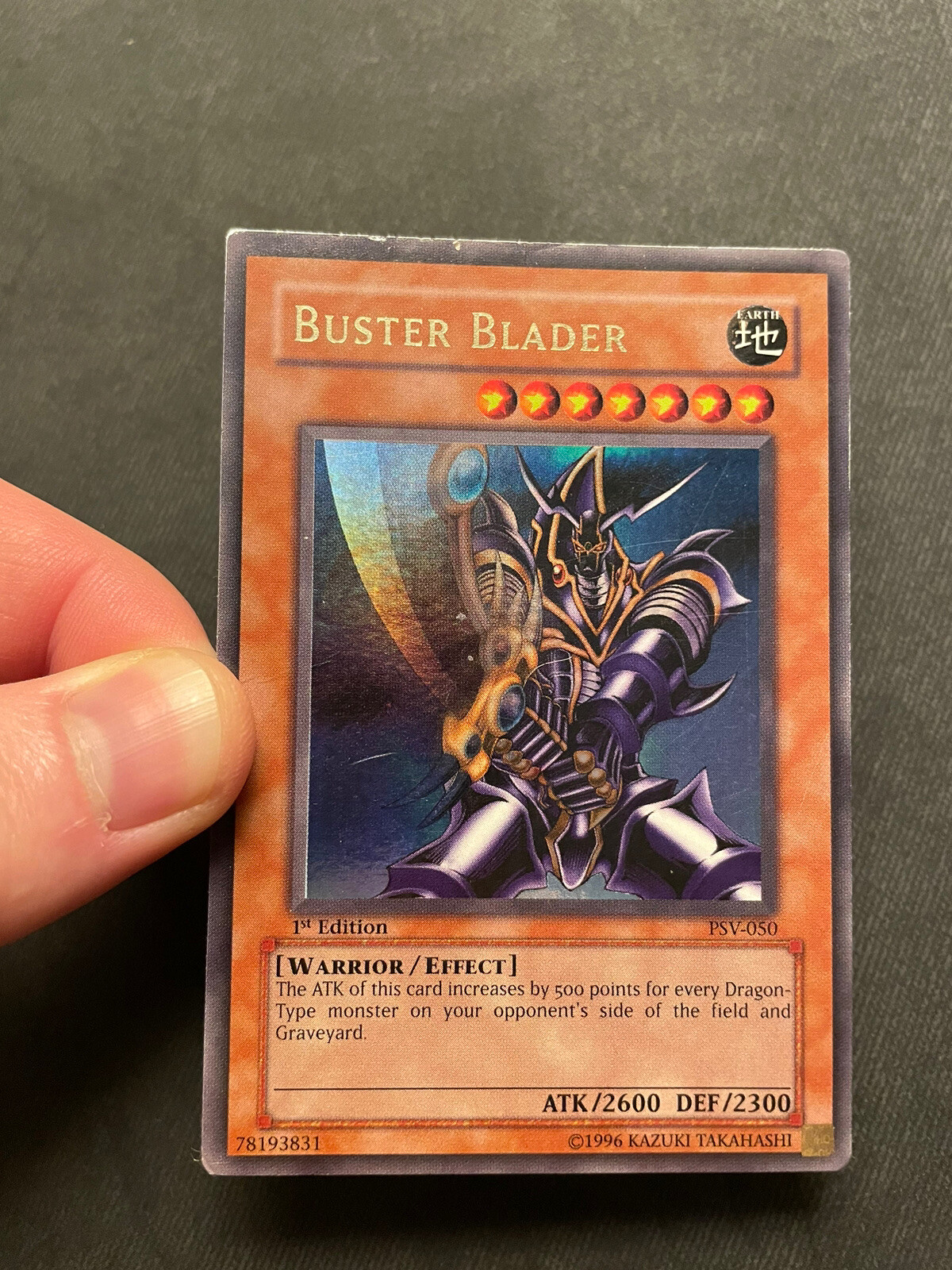 Yu-Gi-Oh! Carta Parasite Paracide (PSV-003) - 1st Edition Super Rare - Pharaohs Servant + Custodia Gwindi