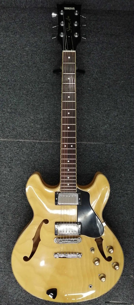 YAMAHA Electric Guitar SA700 Semi-Acoustic Natural Used with YAMAHA Electric Guitar SA700 Semi-Acoustic Natural Used with