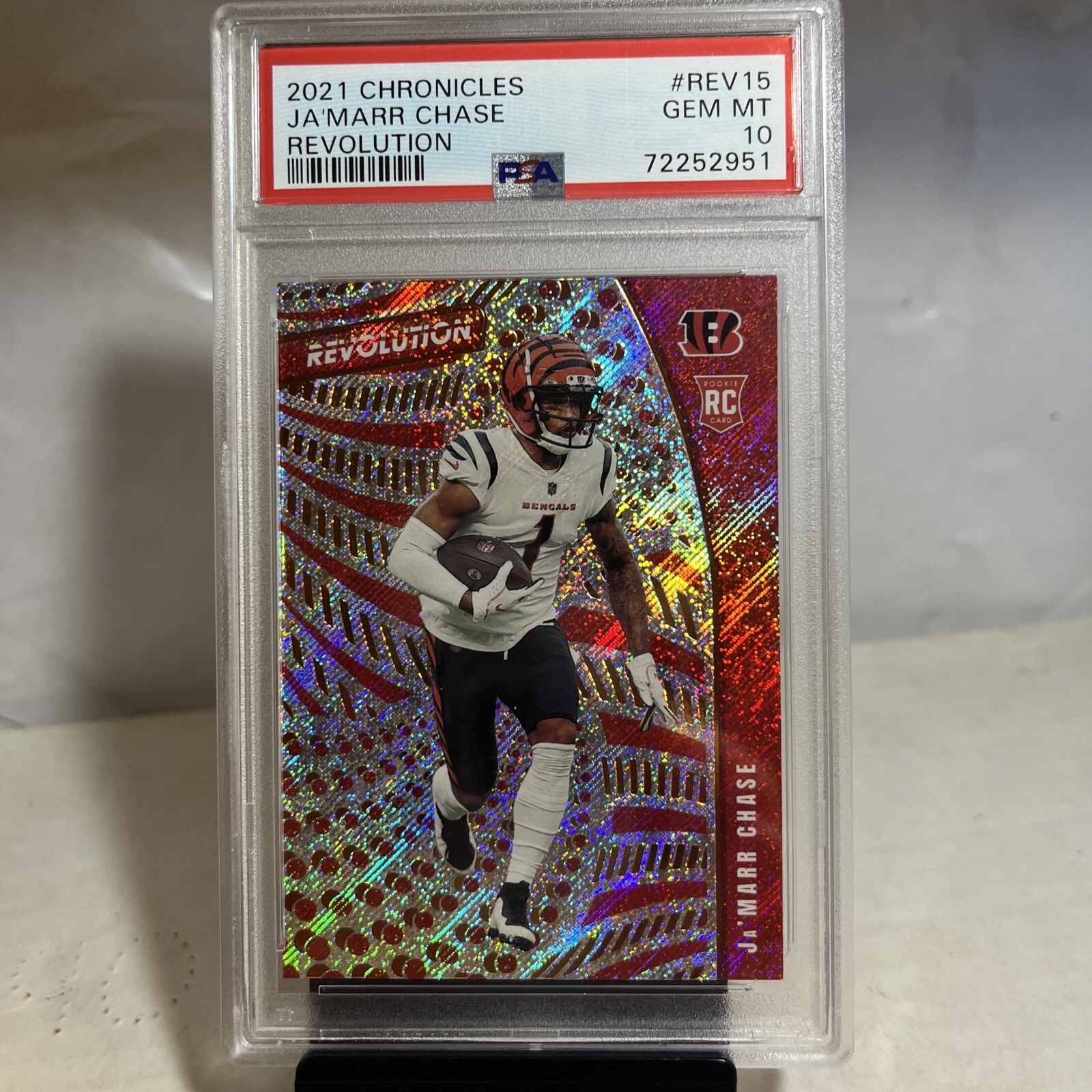 2021 Panini Chronicles - Revolution RAPTURE REV-15 Ja'Marr Chase (RC) PSA 10 GEM