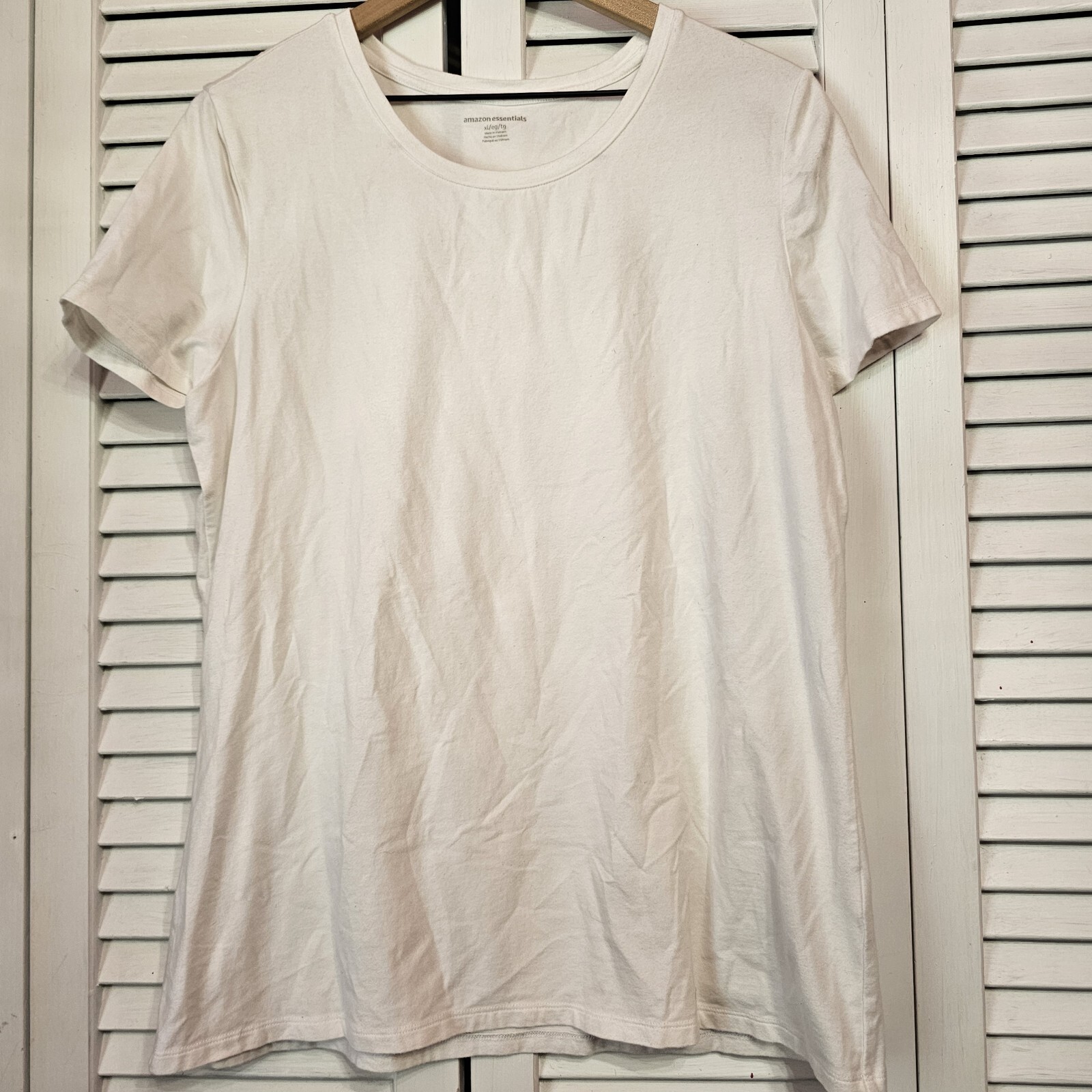 Amazon Essentials Basic White Short Sleeve Tee Wo… - image 1