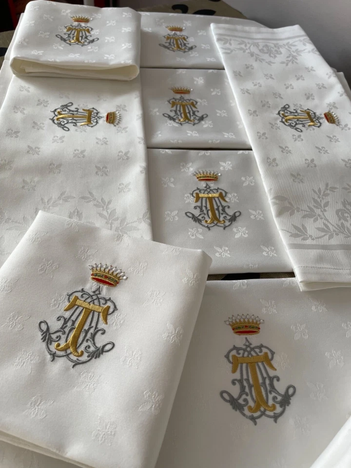 6 serviettes Fleurs Lys, 55x55 cm broderie monogramme ancien T sous couronne cad - Photo 3/4