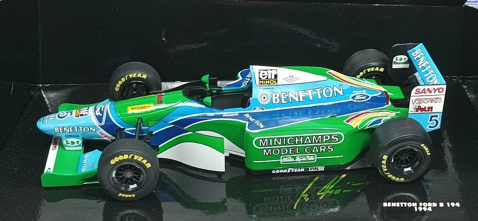 Minichamps Benetton Ford B194 Figur Michael Schumacher Weltmeister 1994 1:18 - Bild 4 von 4